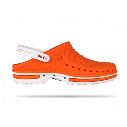 obuwie operacyjne WOCK Clog 05 White Orange + pasek